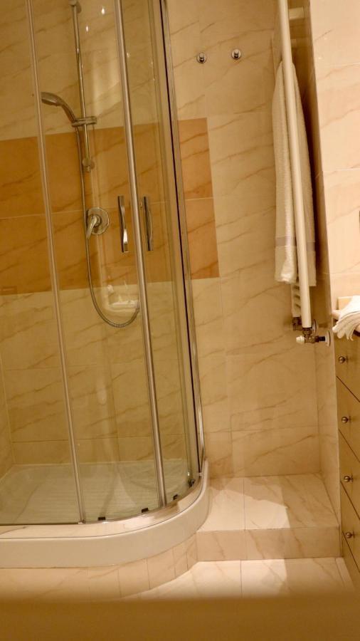 A Casa Di Grace Bed & Breakfast Basiglio Luaran gambar