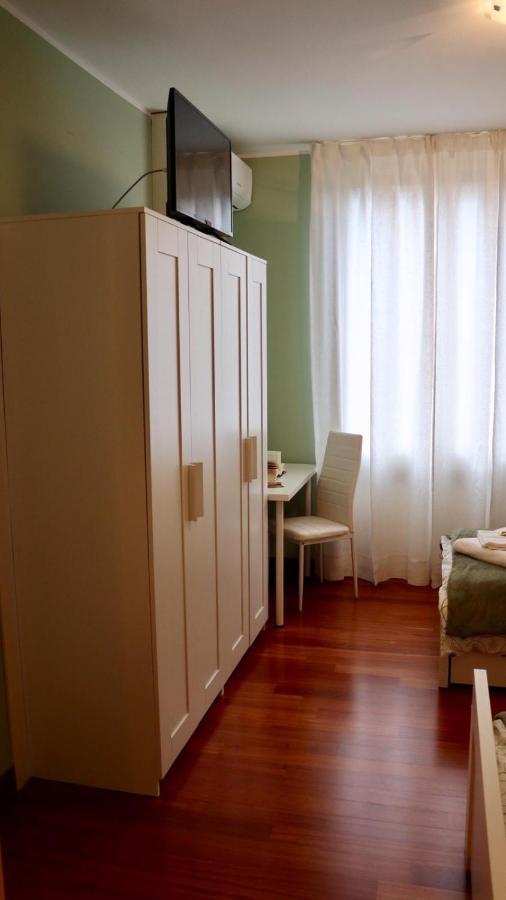 A Casa Di Grace Bed & Breakfast Basiglio Luaran gambar